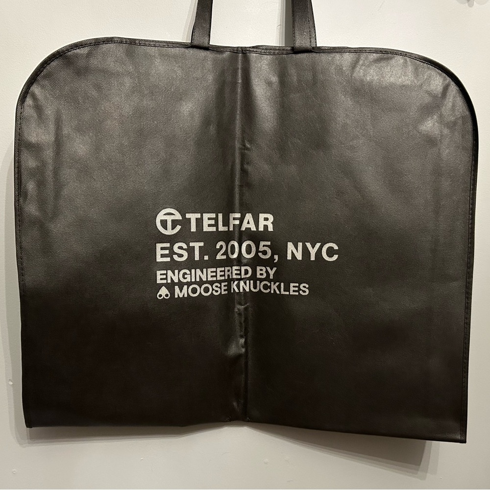 BNWT TELFAR x Moose Knuckles Black Puff Hoodie Coat, size unisex XS/S - Picture 8 of 9